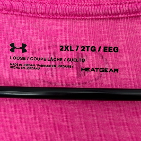 UA Tech™ Women's V-Neck Short Sleeve tee 2XL hot pink - Picture 4 of 9